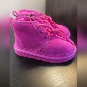 UGG Little Girls Neumel II Chukka Bootd
